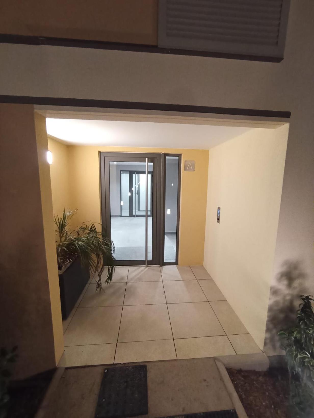 Studio Avec Parking Prive, Piscine Plage 300M Antibes Eksteriør billede
